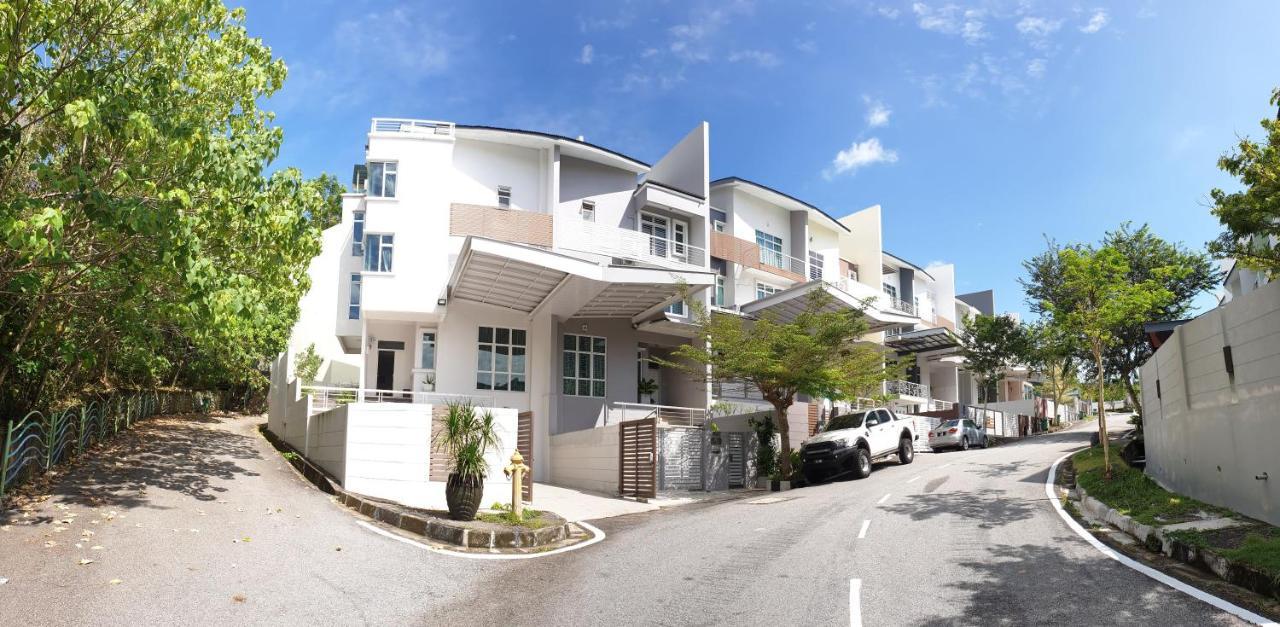 Shamrock Villas Corner Or Seaview Or Standard Batu Ferringhi Kültér fotó